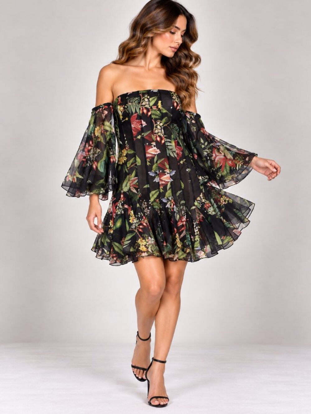 86- NWOT  Oscar de la Renta Women’s Black Floral Silk Mini Dress Size 8
